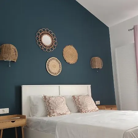 Casa Ayan 3* Două Mai