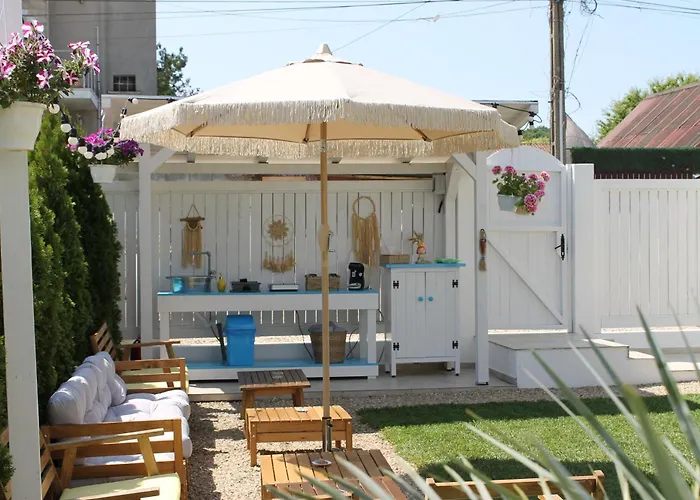 Guest house Casa Ayan 3*