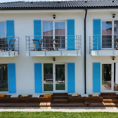 Konukevi Casa Ayan Două Mai